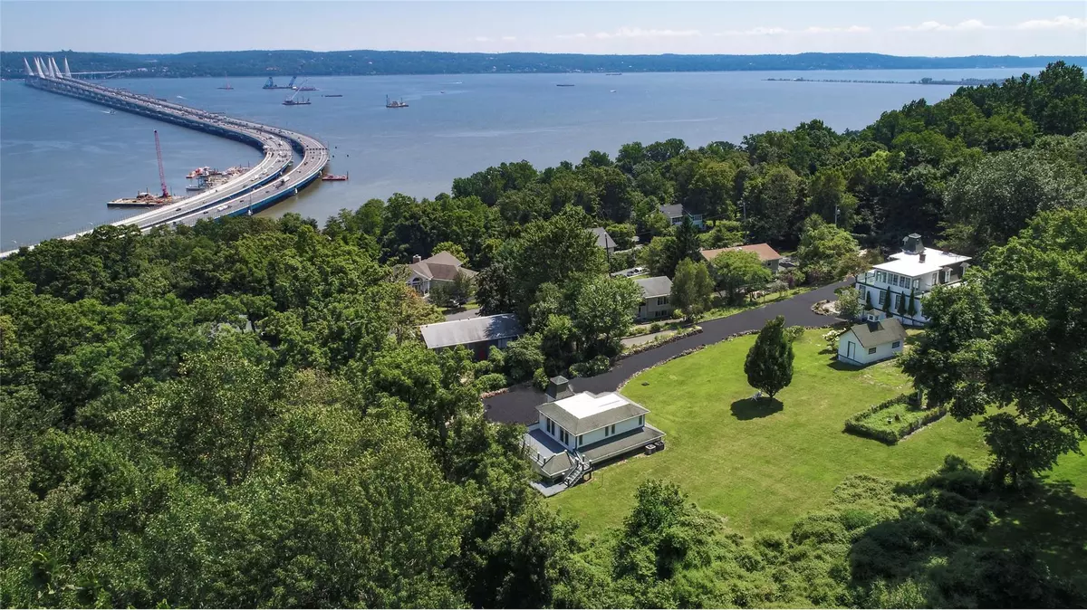 Nyack, NY 10960,71 Old Mountain RD