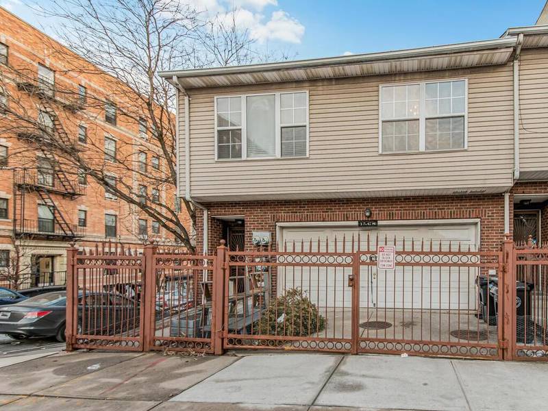 1568 Bryant AVE, Bronx, NY 10460