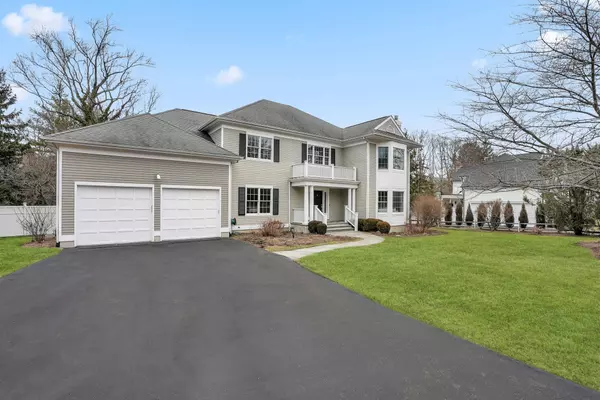 Rye, NY 10580,4 Morris CT