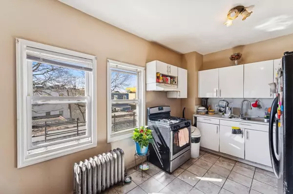 Ozone Park, NY 11417,103-18 103rd ST