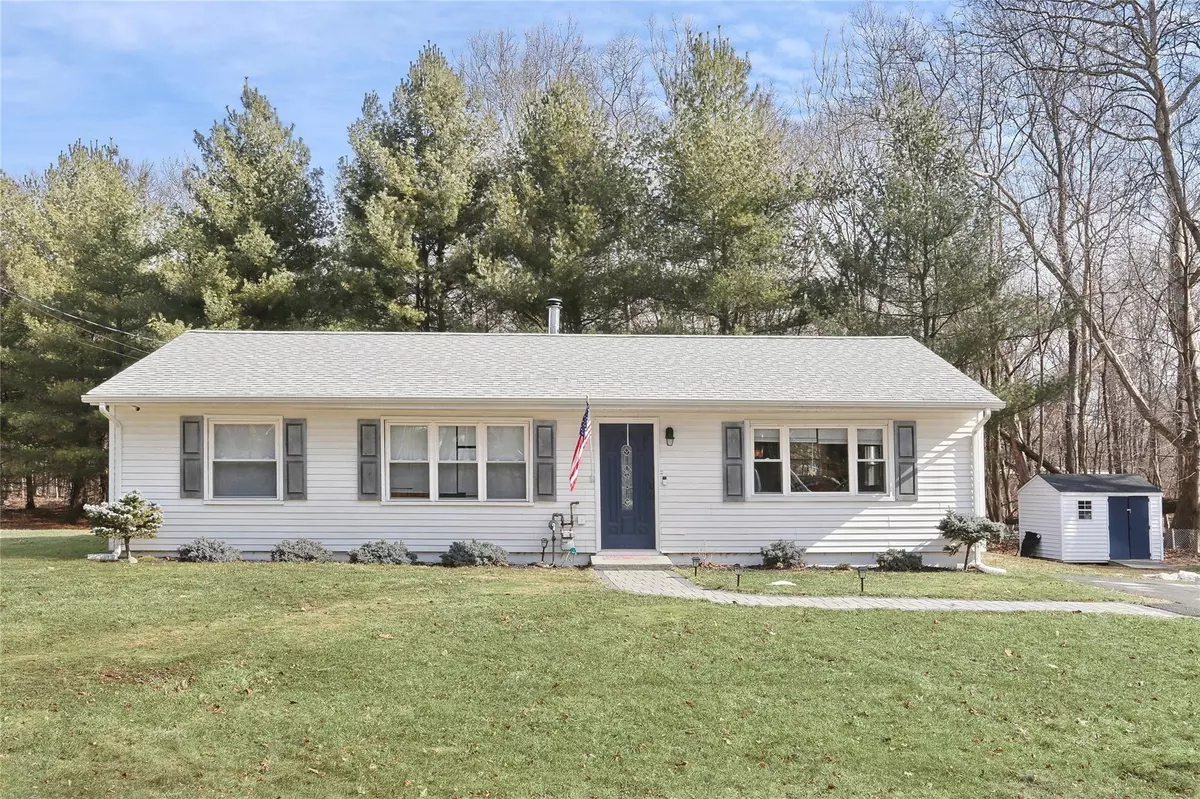 Tappan, NY 10983,179 Greenbush RD