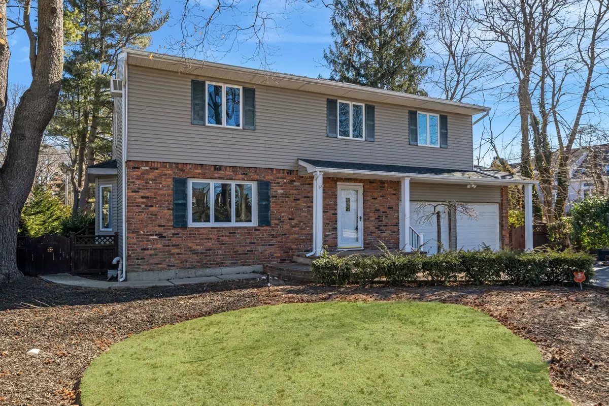 Hauppauge, NY 11788,307 Mount Pleasant RD