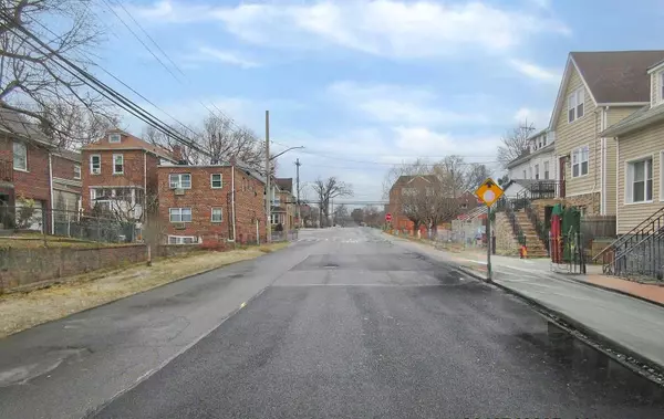Bronx, NY 10466,3963 Duryea AVE