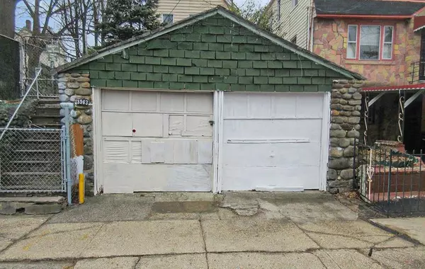 Bronx, NY 10466,3963 Duryea AVE