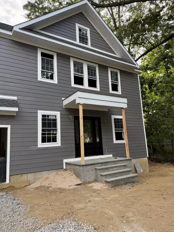 Harrison, NY 10528,10 Beaver LNDG