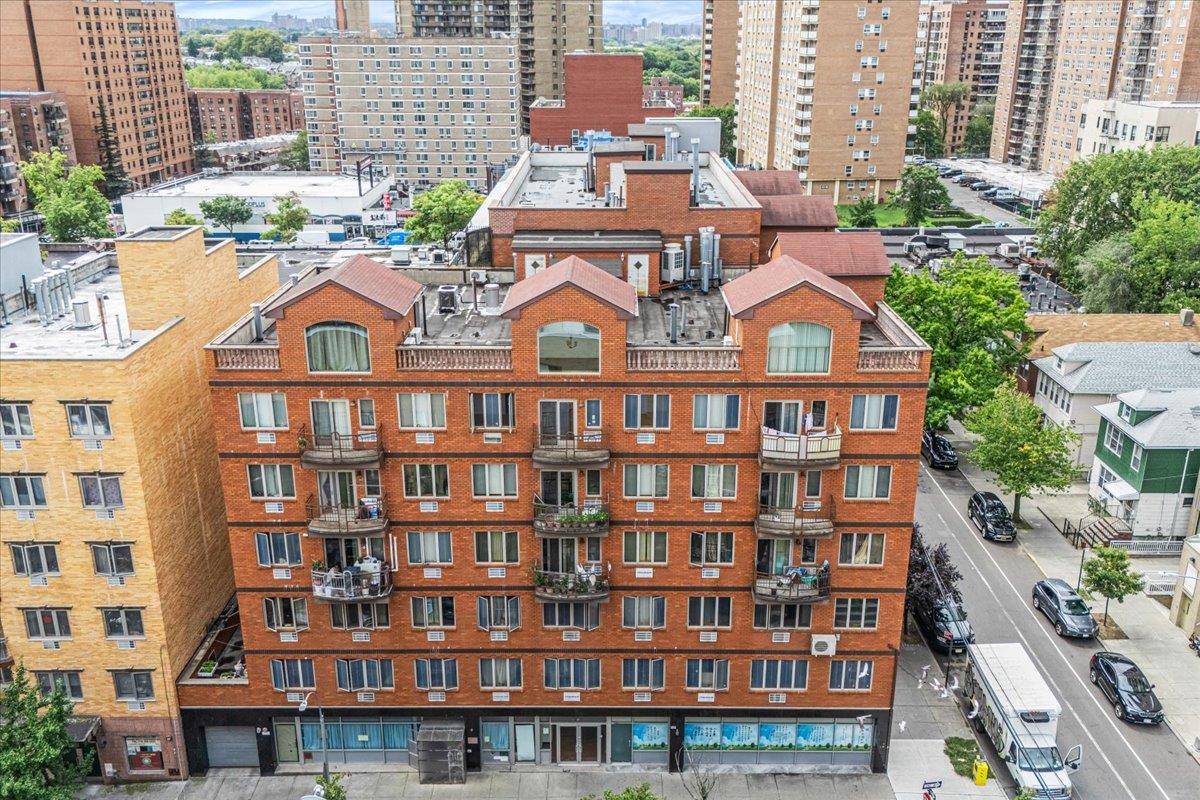 140-32 Cherry AVE #6C, Flushing, NY 11355