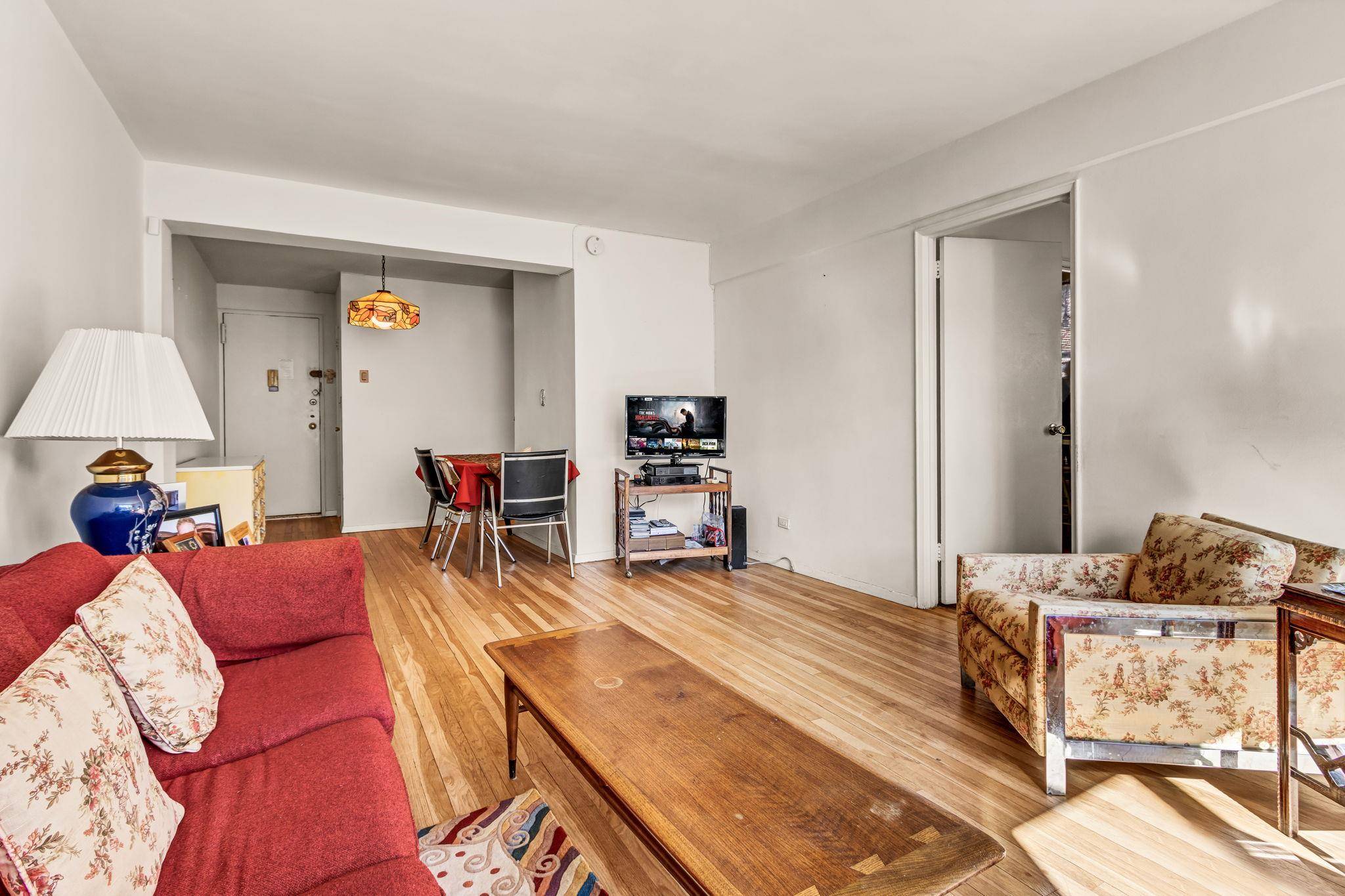 Bronx, NY 10463,2390 Palisade AVE #5J