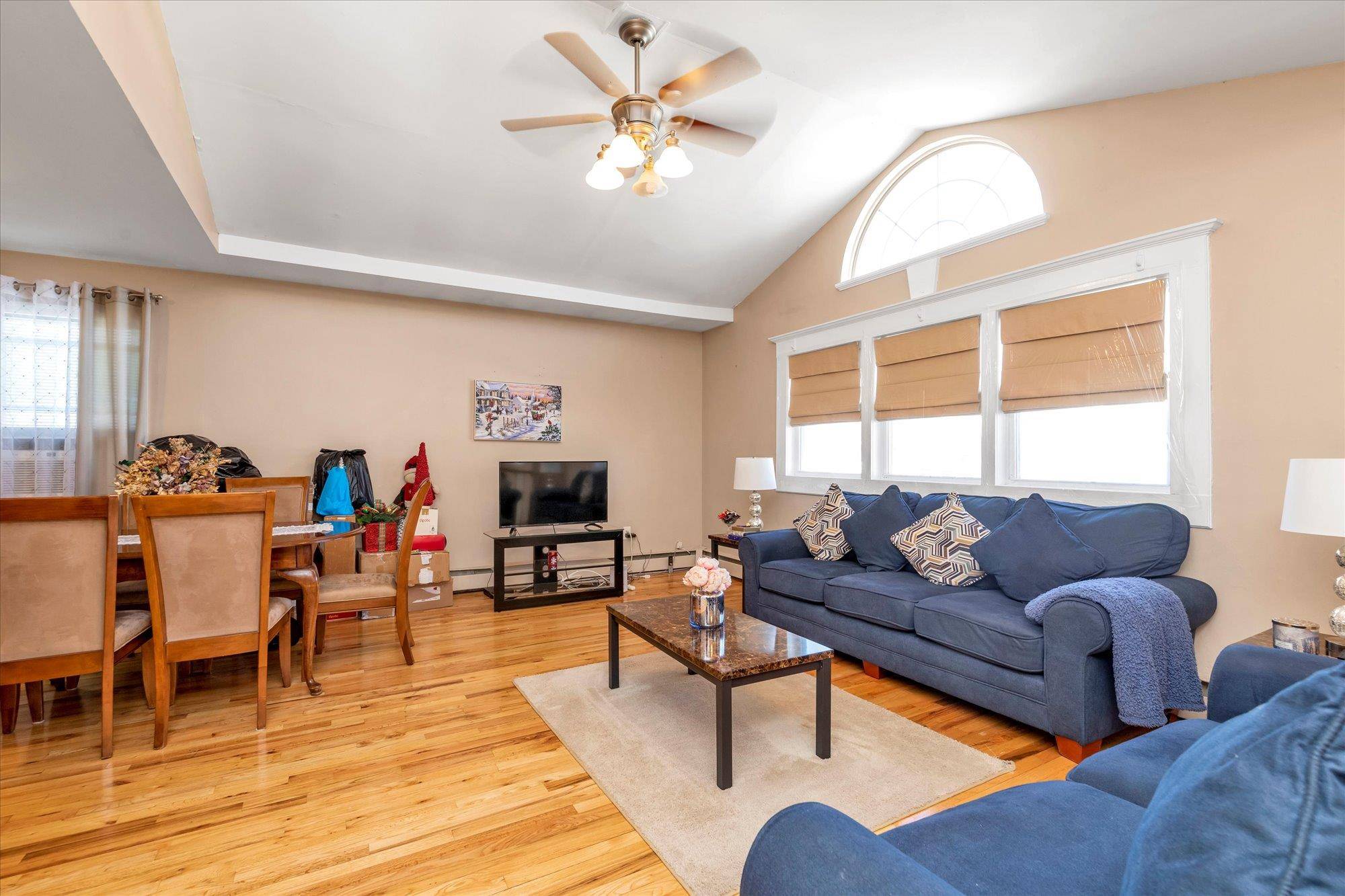 Seaford, NY 11783,3630 Marinor ST
