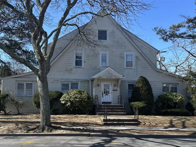 1553 Broadway, Hewlett, NY 11557