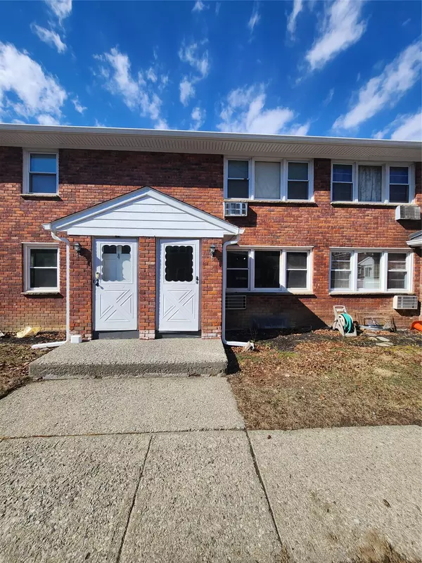 2710 South RD #G3, Poughkeepsie, NY 12601