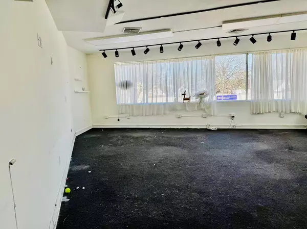 Flushing, NY 11358,25-32 168th ST #2nd Floor