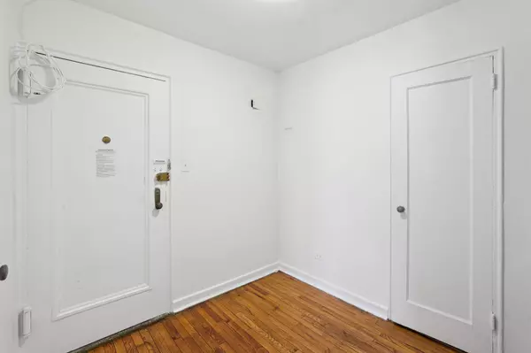 Forest Hills, NY 11375,103-30 68th AVE #5B