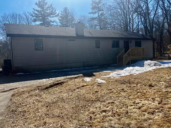 Sparrowbush, NY 12780,87 W Peenpack TRL