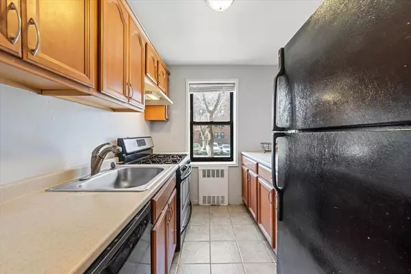 Mount Vernon, NY 10552,485 E Lincoln Ave #104