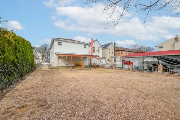 South Ozone Park, NY 11420,131-17 133 ST