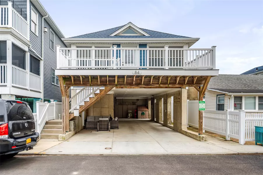 84 Alabama ST, Long Beach, NY 11561