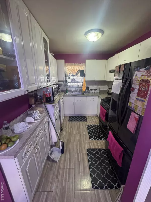 Jamaica, NY 11435,145-47 109th AVE