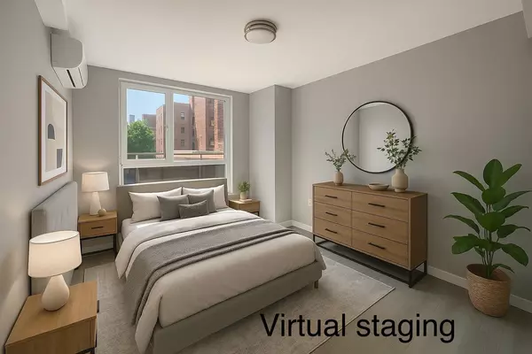 Flushing, NY 11354,35-20 146th ST #3B