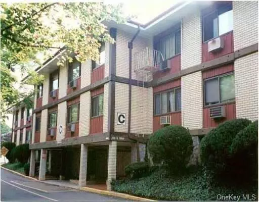 258 N North Main ST #C10, Spring Valley, NY 10977