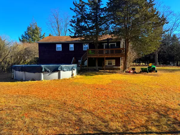 Brewster, NY 10509,4 Dogwood LN