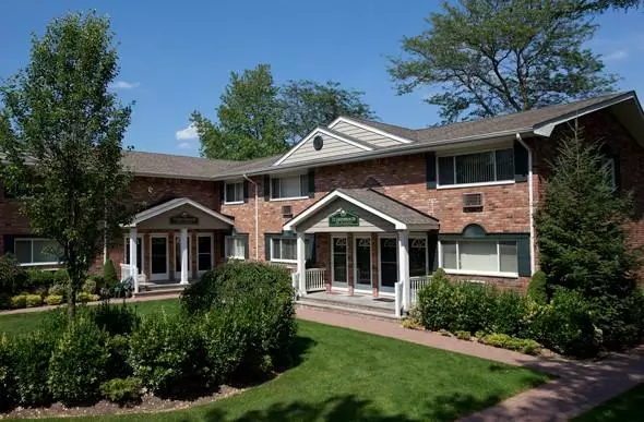 725 Greenbriar DR #BA12, Bohemia, NY 11716