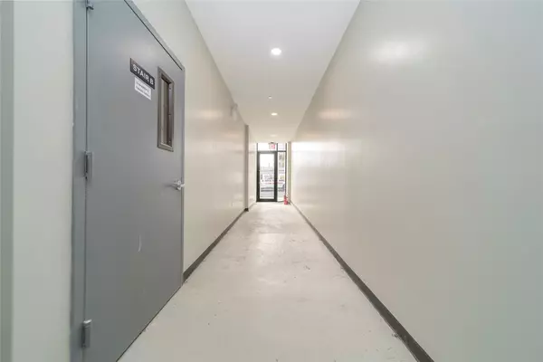 Fresh Meadows, NY 11365,163-07 72nd AVE #1B
