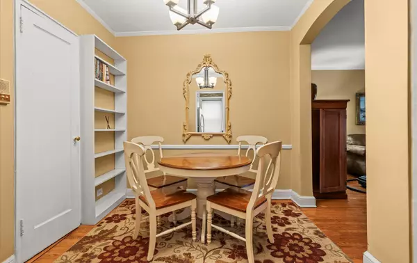 East Elmhurst, NY 11370,21-39 78th Street #C1