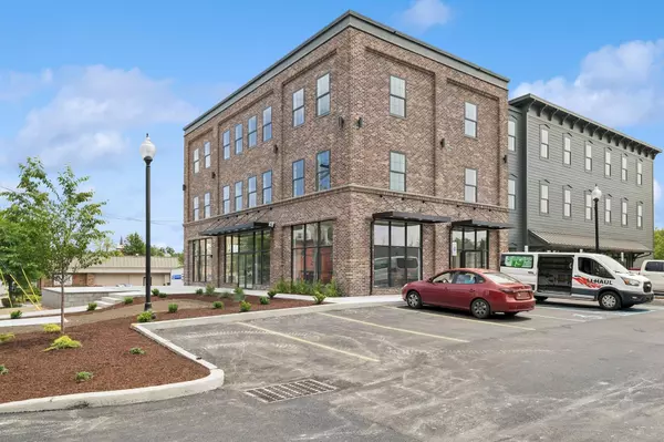 Goshen, NY 10924,153 Greenwich AVE #306