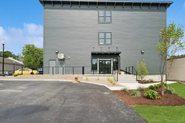 153 Greenwich AVE #305, Goshen, NY 10924