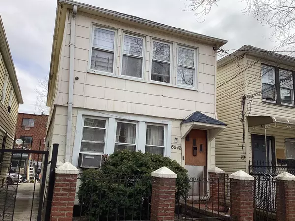 Corona, NY 11368,55-23 97 PL