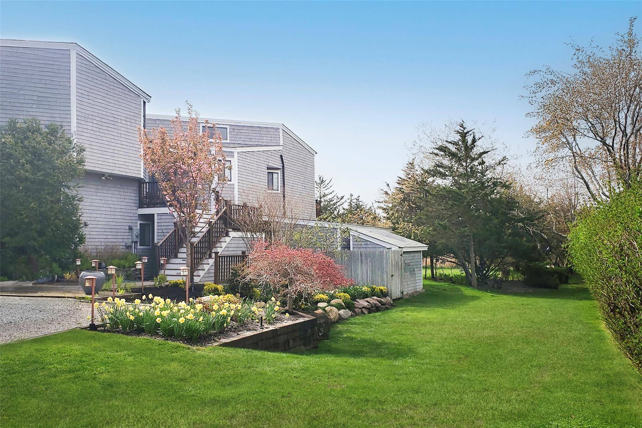 Westhampton Beach, NY 11978,29 Stillwaters LN