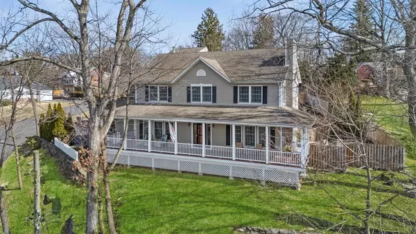 18 Freedom RD, White Plains, NY 10603