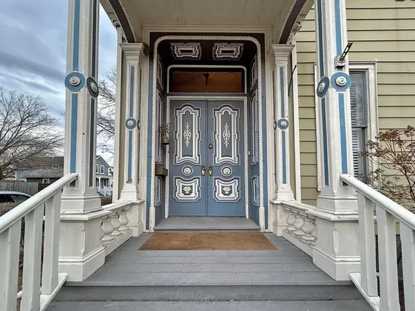 Hudson, NY 12534,517-519 Washington ST