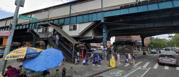 Jackson Heights, NY 11372,88-22 Roosevelt AVE