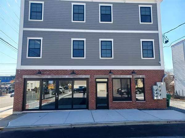 Goshen, NY 10924,90 Greenwich AVE #Suite 100