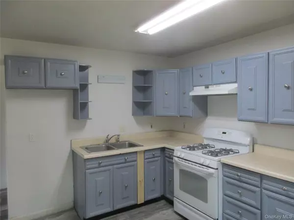 Port Jervis, NY 12771,141 Hammond ST