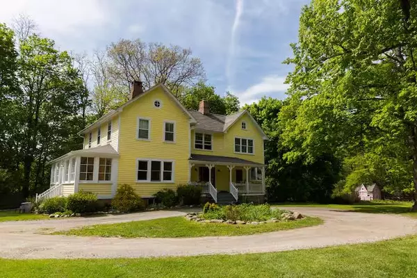 Garrison, NY 10524,26 Nelson LN