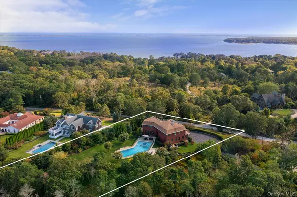 89 Old Canoe Place RD, Hampton Bays, NY 11946
