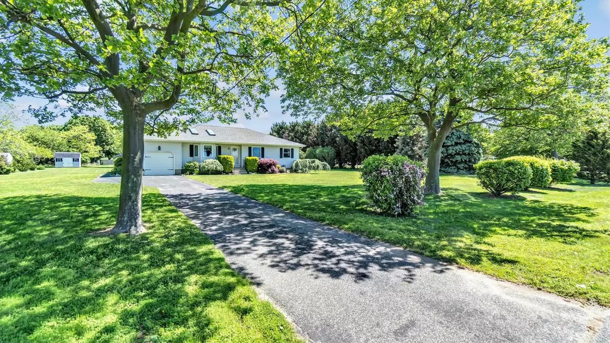 Cutchogue, NY 11935,2100 Duck Pond RD