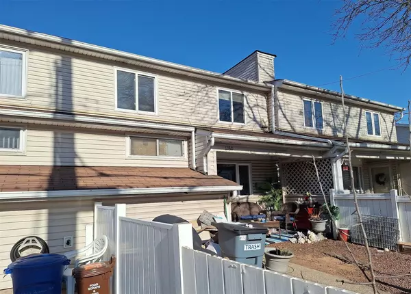 Staten Island, NY 10314,1260 Richmond AVE #114