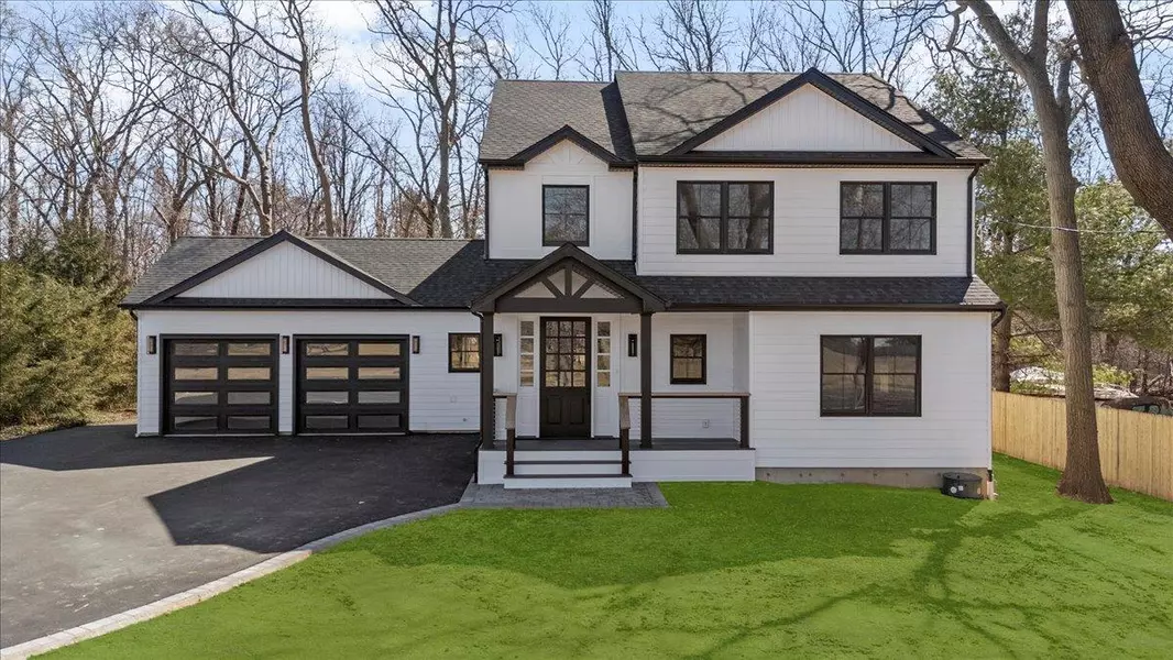 211 E Pulaski RD, Huntington Station, NY 11746