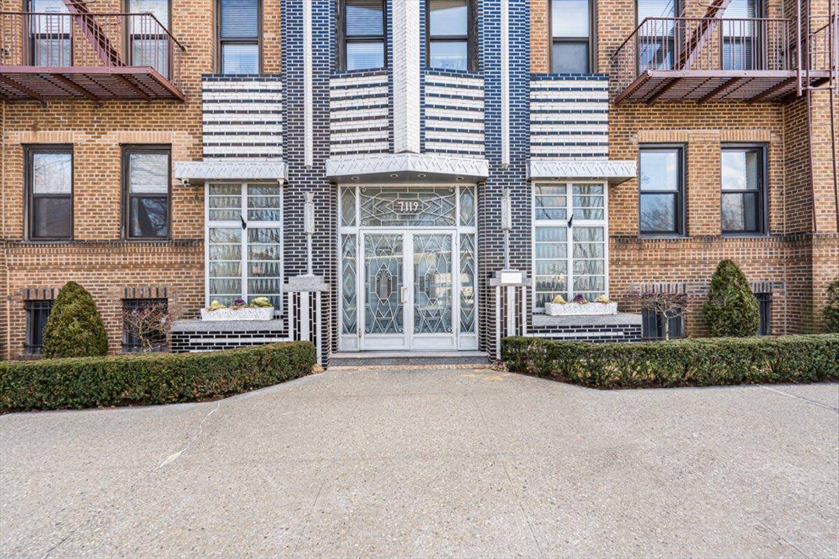 7119 Shore RD #4G, Brooklyn, NY 11209