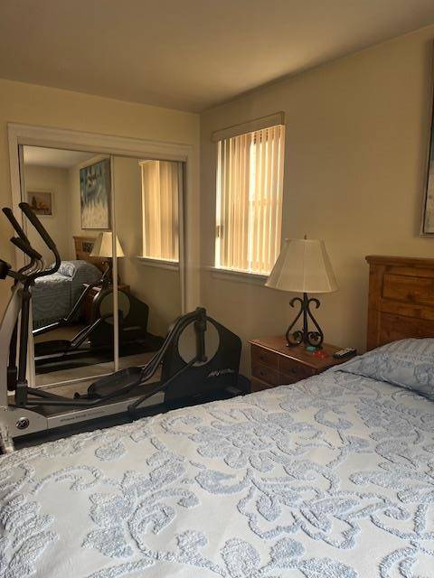 Hollis, NY 11423,87-15 204 ST #B22