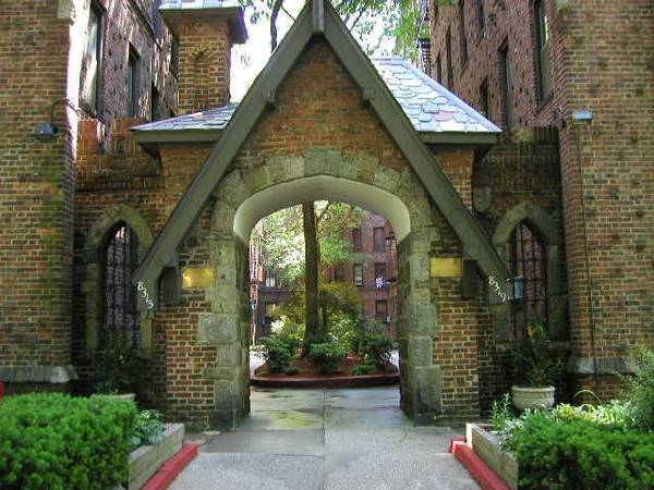 83-19 116 ST #1D, Jamaica, NY 11418