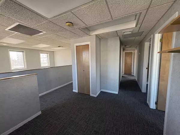 Mineola, NY 11501,128 Front ST