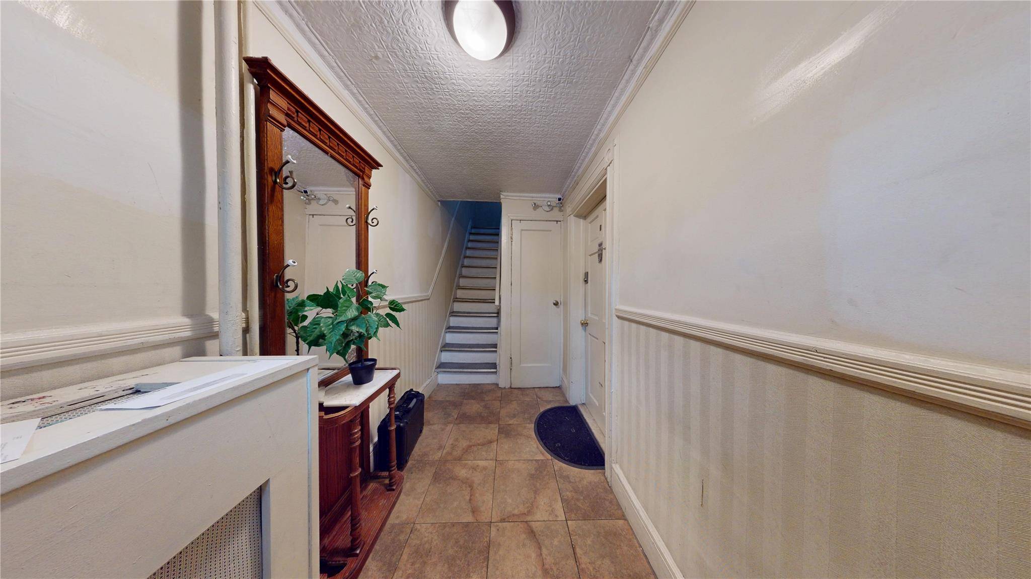 Brooklyn, NY 11220,353 61st ST