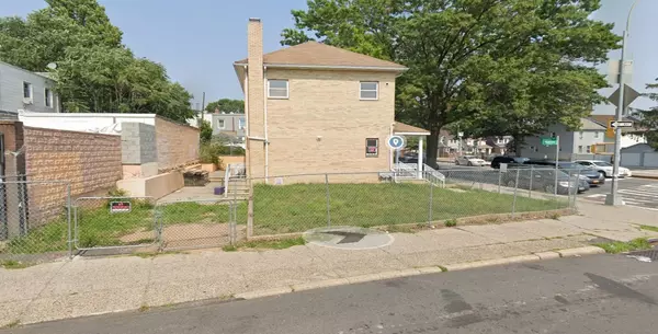 Jamaica, NY 11421,94-15 Atlantic Avenue Woodhaven Blvd.