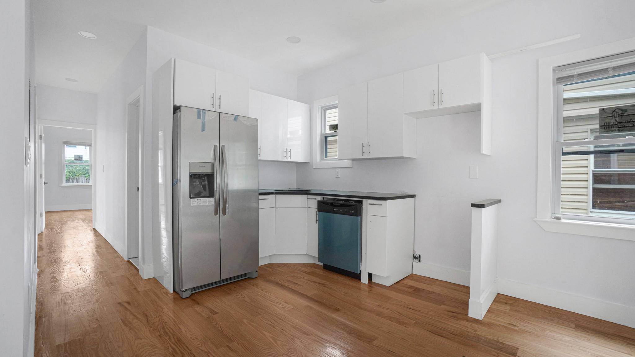 Bronx, NY 10461,1313 Herschell ST