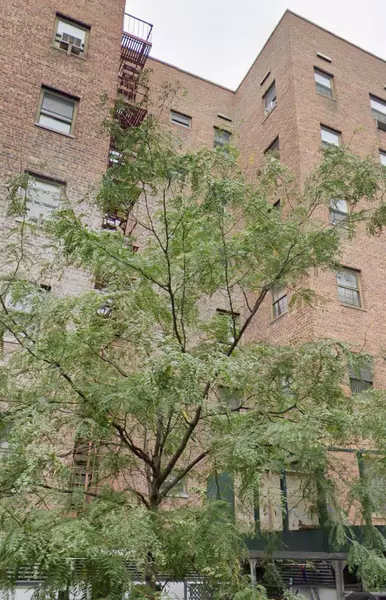 94-31 59th AVE #4F, Elmhurst, NY 11373