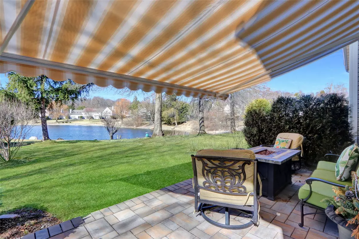 East Setauket, NY 11733,90 Erik DR